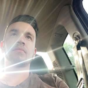 Meet your Posher, Ace